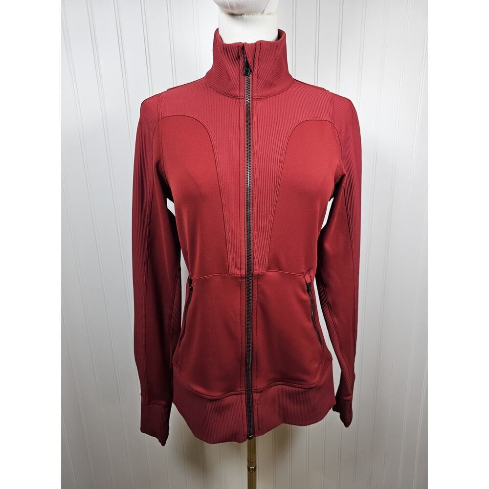 Lululemon Movement to Movement Jacket Dark Red Women's Size 8‎ EUC Yoga